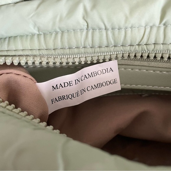 Sondra Roberts Squared Nylon Puffer Bag Mint Green Crossbody Bag - Picture 7 of 10